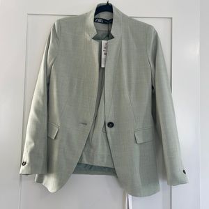 Zara green suit NWT size 2 recently purchased